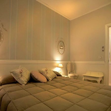 ヴェローナCasa Di Charme "Rosa-Rosae"アパートメント エクステリア 写真