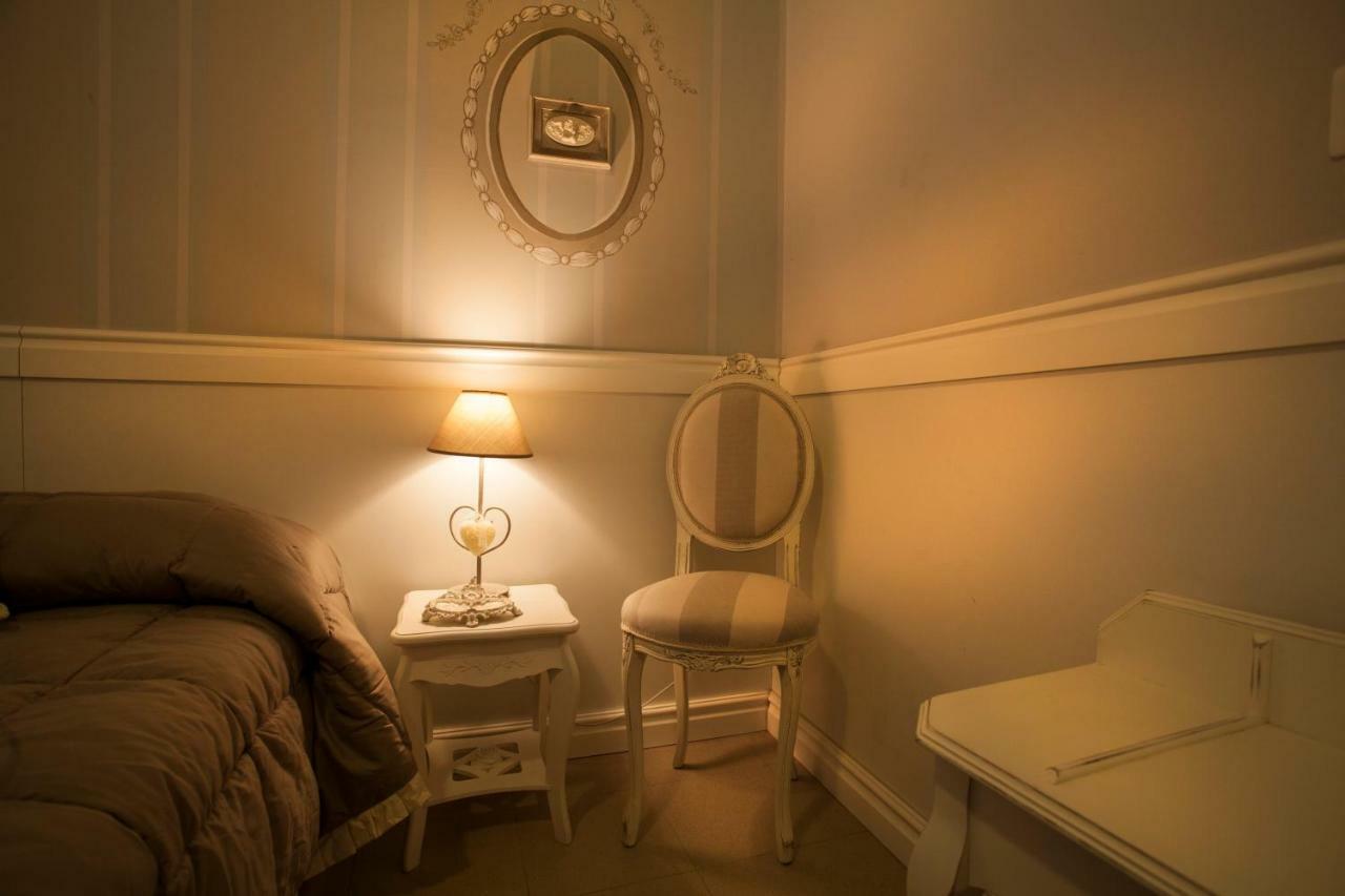 ヴェローナCasa Di Charme "Rosa-Rosae"アパートメント エクステリア 写真