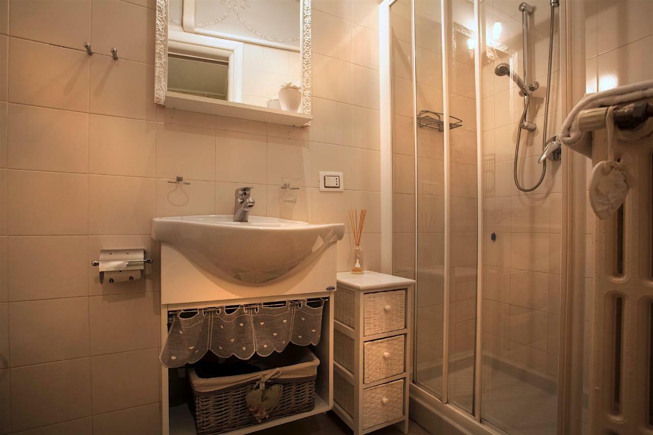 ヴェローナCasa Di Charme "Rosa-Rosae"アパートメント エクステリア 写真
